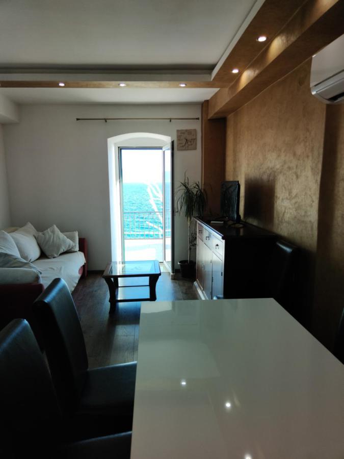 Apartment Mladenka *